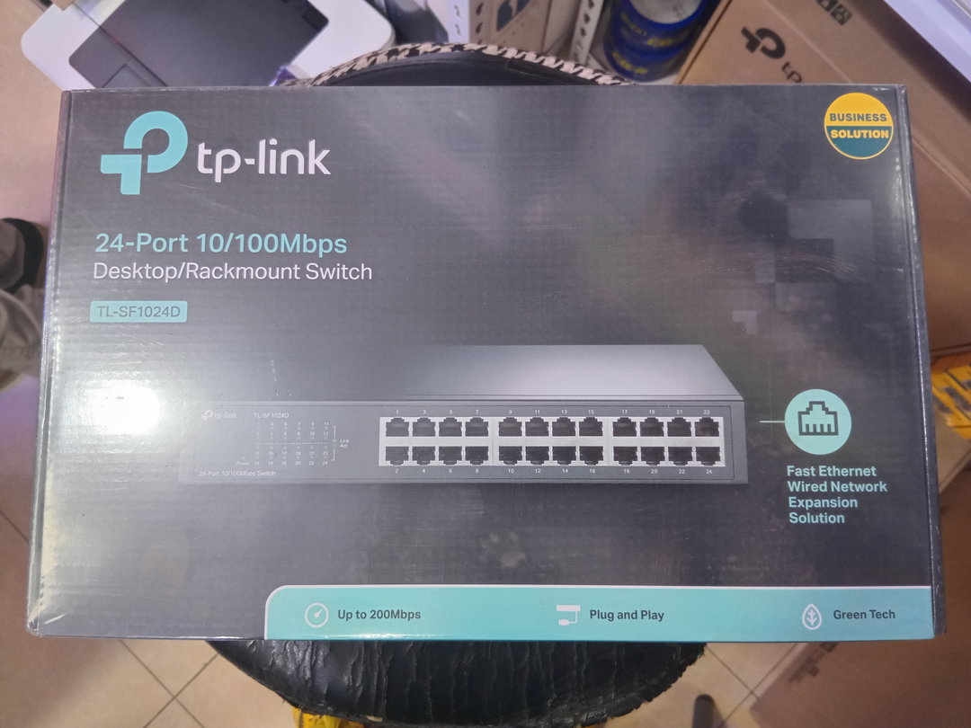 TP-LINK 24 PORTS NORMAL RACKABLE 