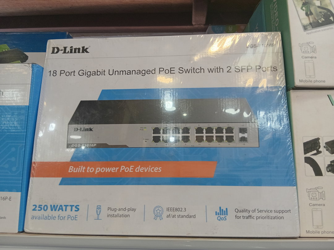 D-LINK 18 PORTS POE 