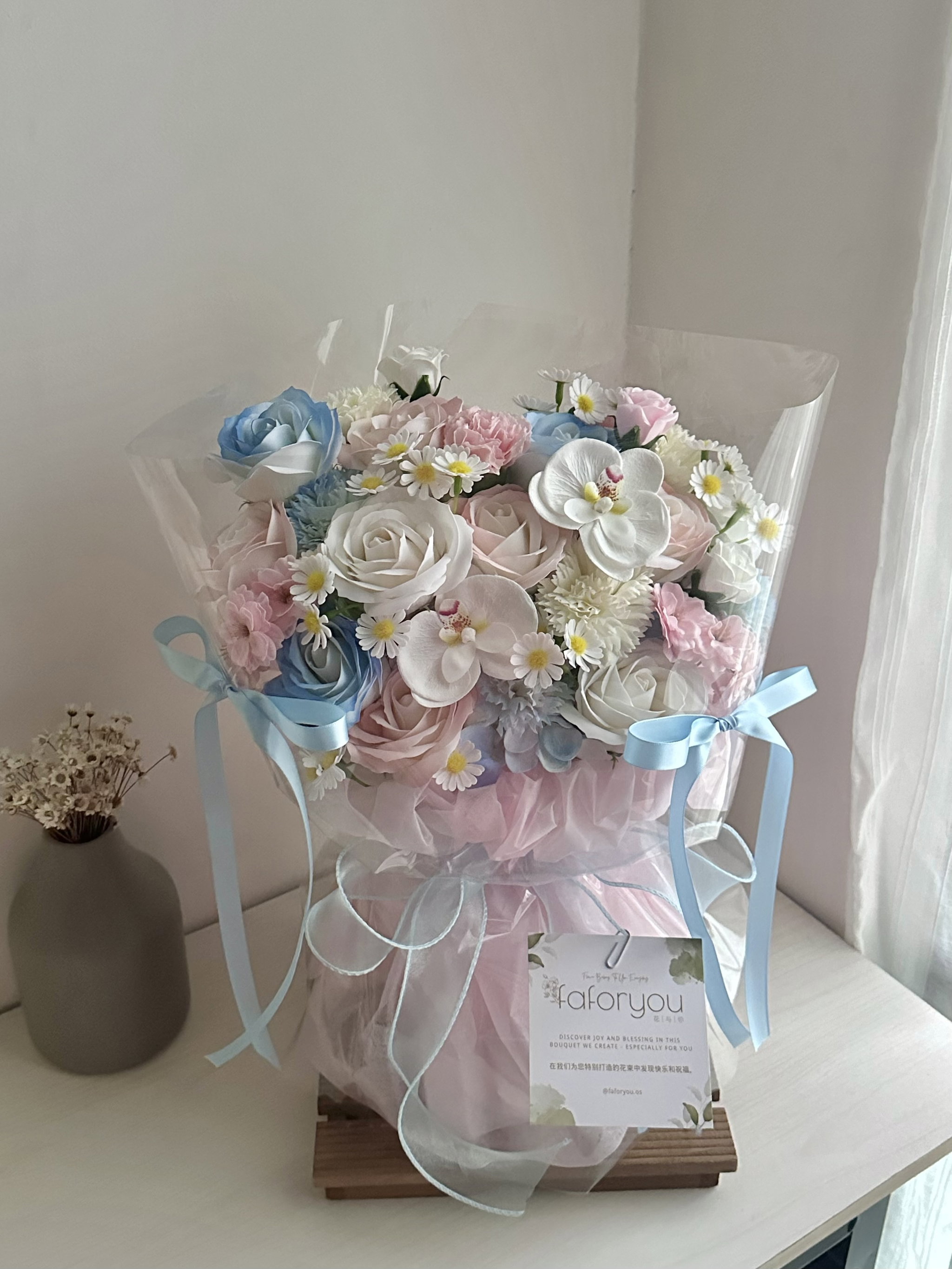 Soap Flower Mixed Transparent Bouquet  _0