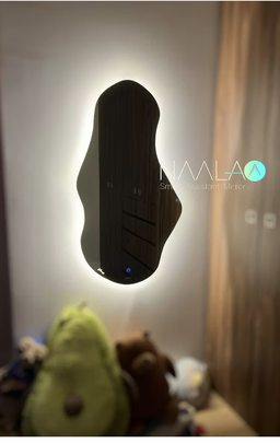 Espejo irregular con luz led touch 110x78cm
