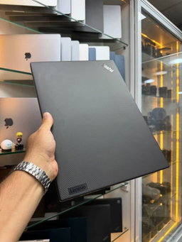 Lenovo ThinkPad P1 Gen4 – i7 / 32 Go / 1 To SSD / NVIDIA 4 Go 4K_article_N°:CAI_0125