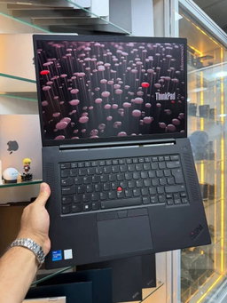 Lenovo ThinkPad P1 Gen4 – i7 / 32 Go / 1 To SSD / NVIDIA 4 Go 4K_article_N°:CAI_0125
