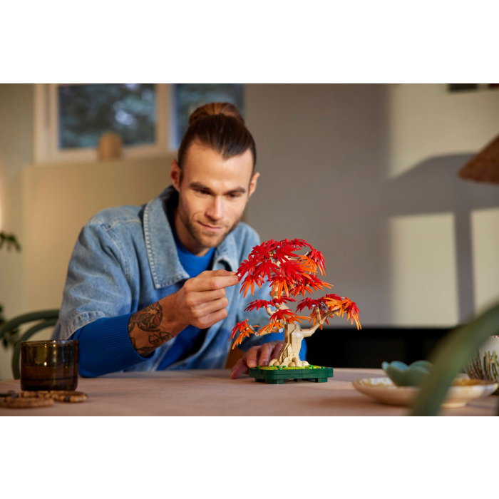 LEGO Japanese Maple Tree Set 10348_4