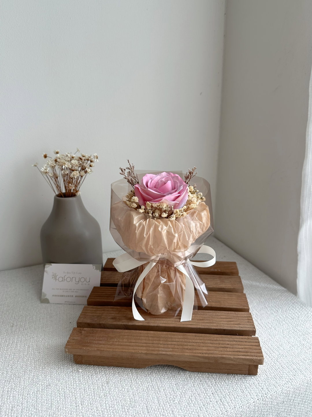 (1R003) 1 Stalk Soap Rose Bouquet