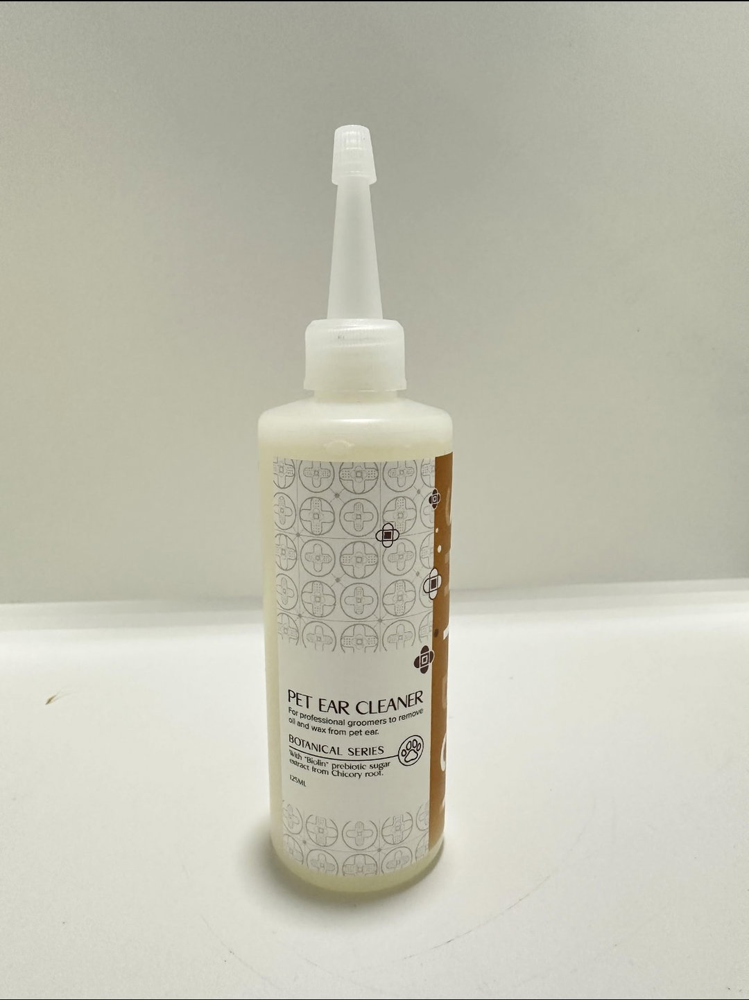 Pet ear cleaner 