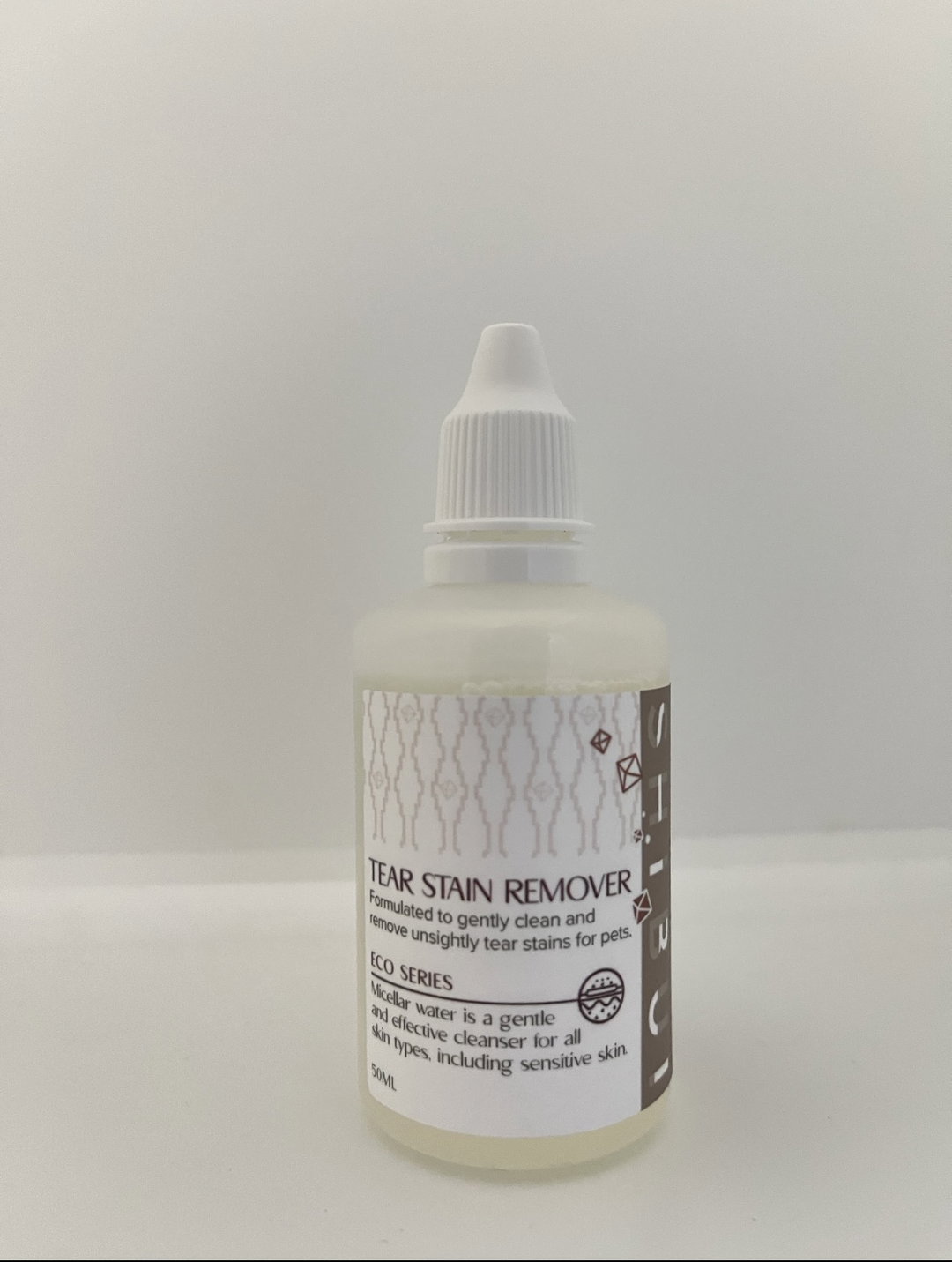 Tear stain remover 