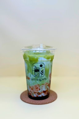 Iced Strawberry Matcha 