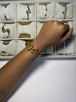 Astrid Bangle 