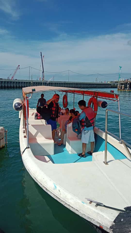 10.3Island Charter Boat (Mamutik+Manukan+Sapi)_0