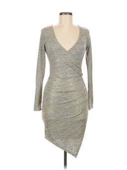 Vestido Asimétrico Brillante – BCBGeneration (talla M)