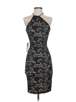 Vestido halter ajustado de encaje floral – Marciano (talla XS)