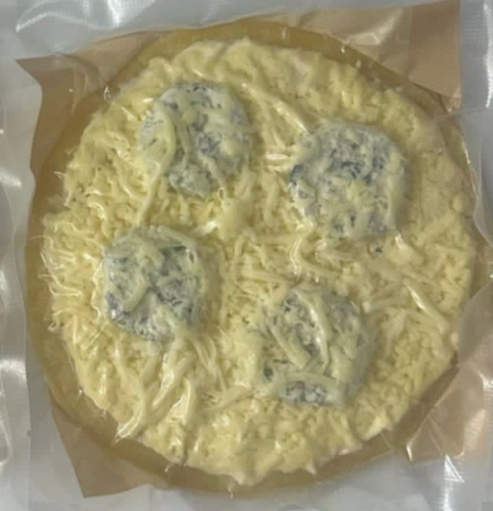 Creamy Spinach Pizza (frozen) *NEW!*