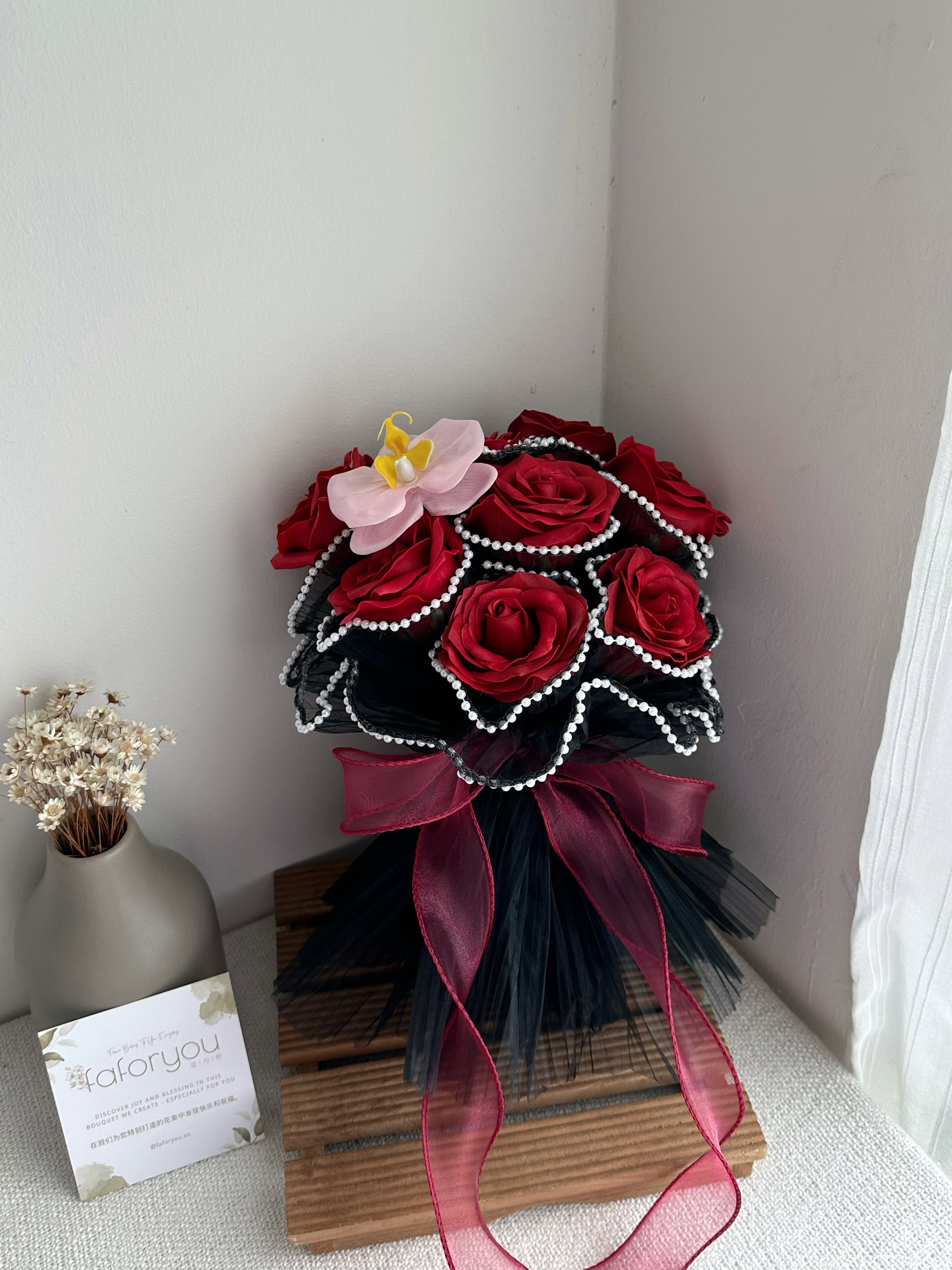 9 Stalk Soap Rose Pearl Yarn Bridal Bouquet  _0
