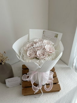 7 Stalk Awakening Soap Rose Bouquet 