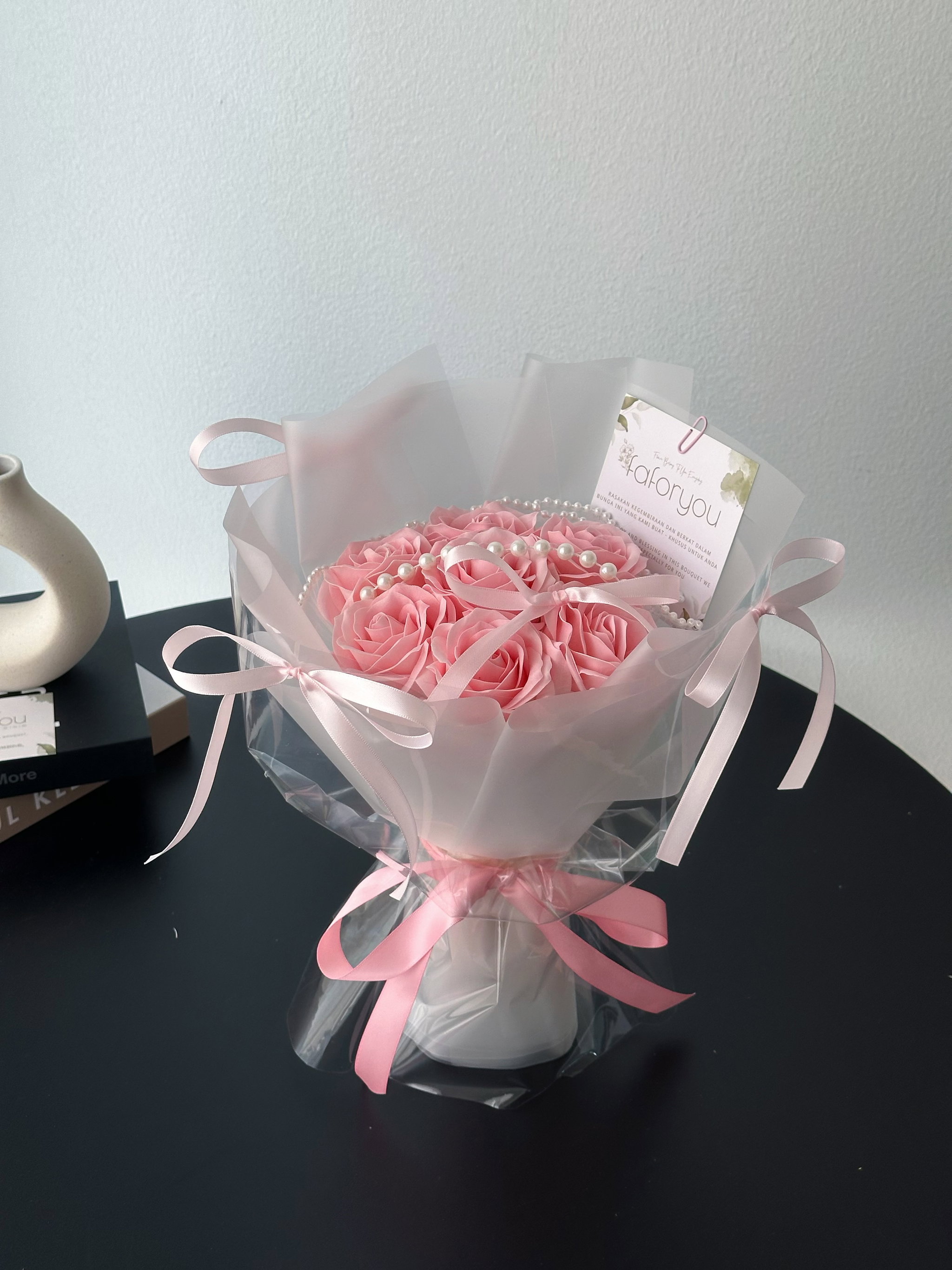 7 Stalk Soap Rose Ribbon Bouquet _0