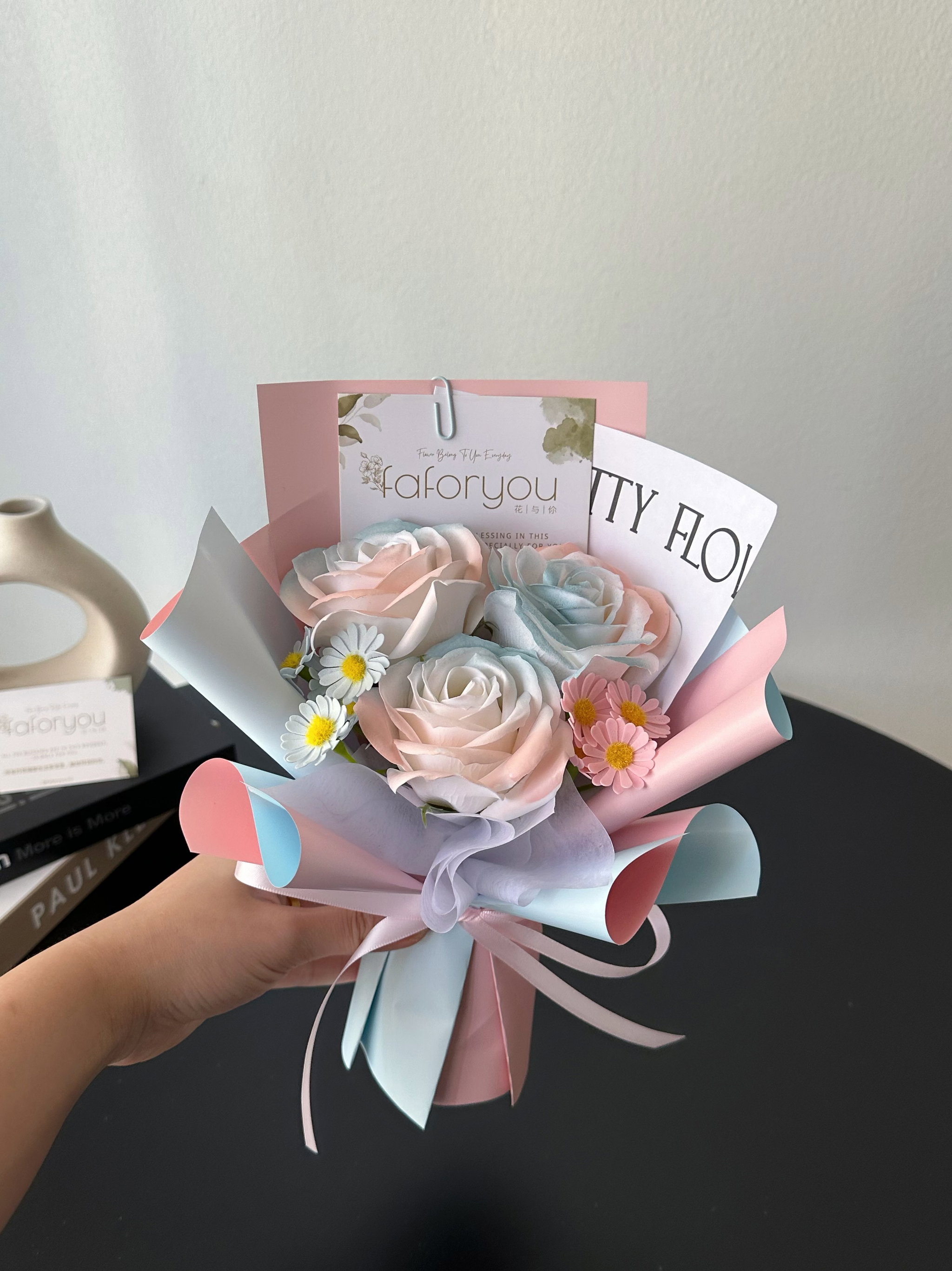 (3R008) 3 Stalk Soap Rose Daisy Bouquet _1