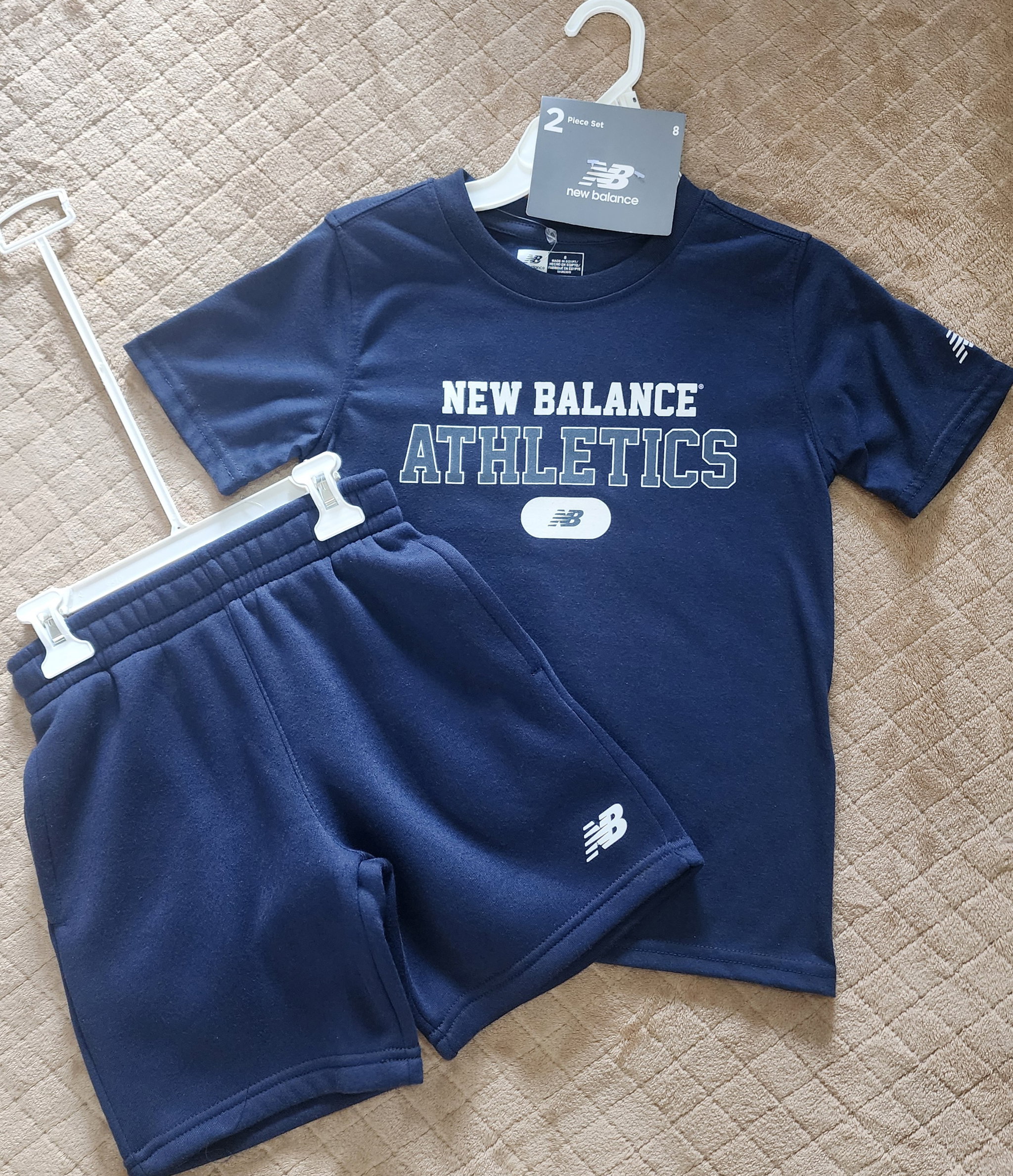 New Balance Boys size 8 2 piece set_0