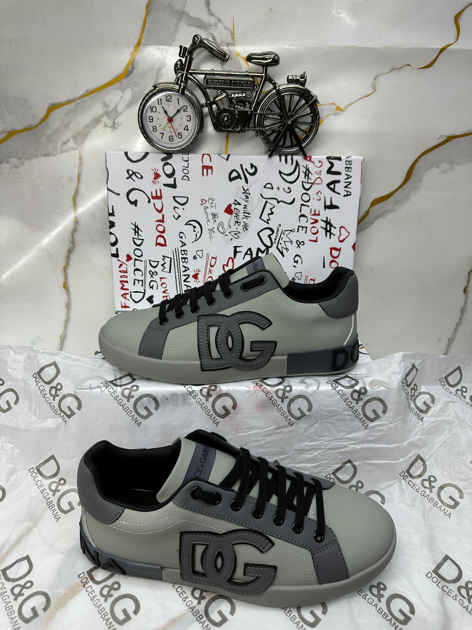 Dolce Gabbana _0