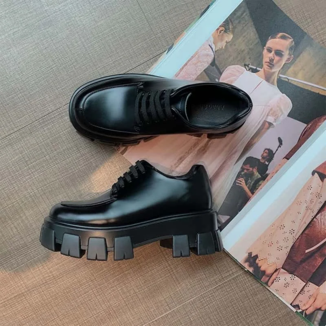 Fashion leather boots luxury and high quality shoes