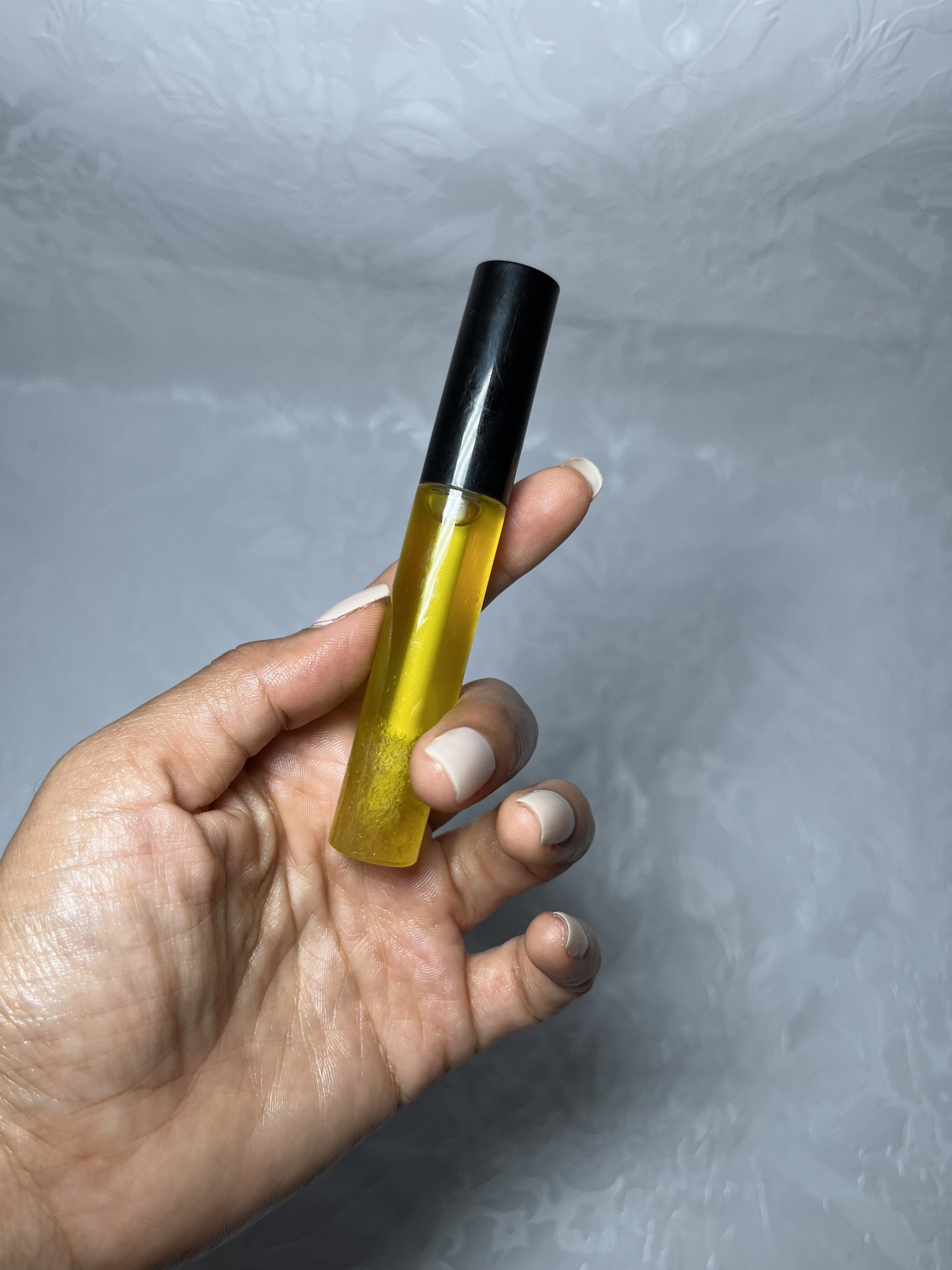 Blissful Lip Oil_1