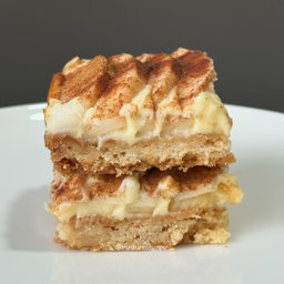 Macadamia Pear Pie