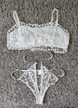 Ensemble fleuri blanc Taille S 