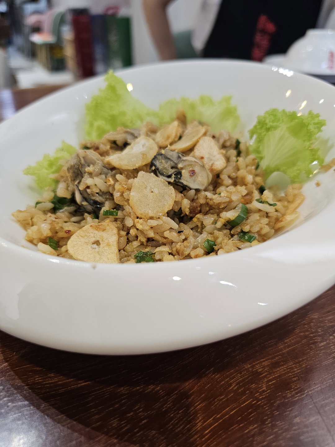 蒜香海鲜炒饭 Garlic based Seafood Fried Rice