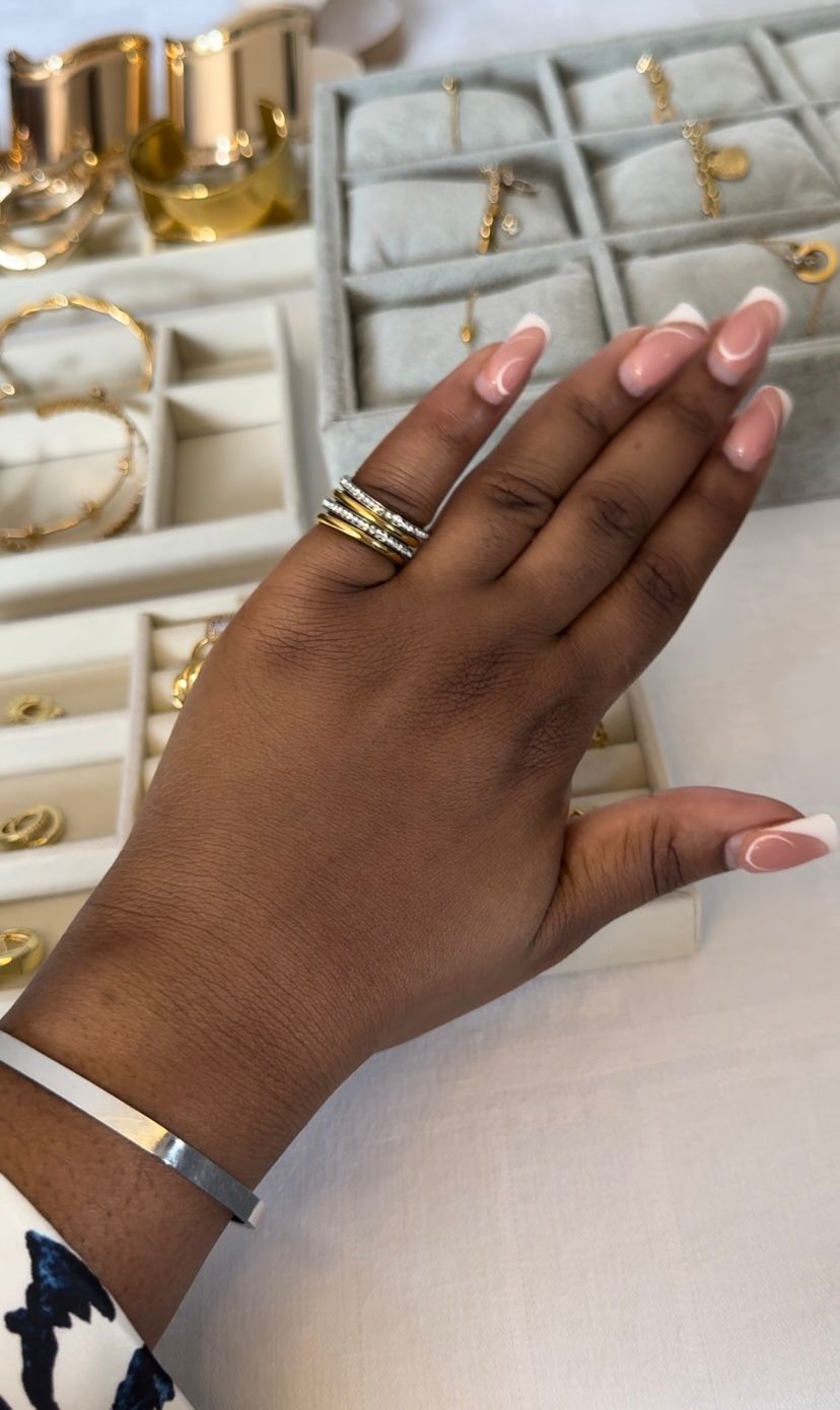 Leen E. Ring 