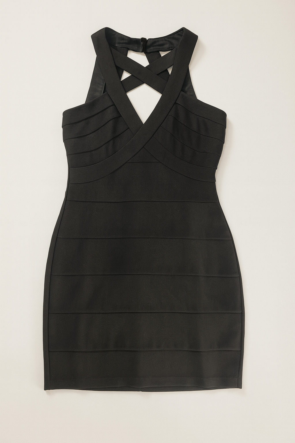 Vestido negro ajustado con cuello halter cruzado - Size S_0