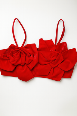 Top rojo con aplicaciones de rosas en relieve - Size S
