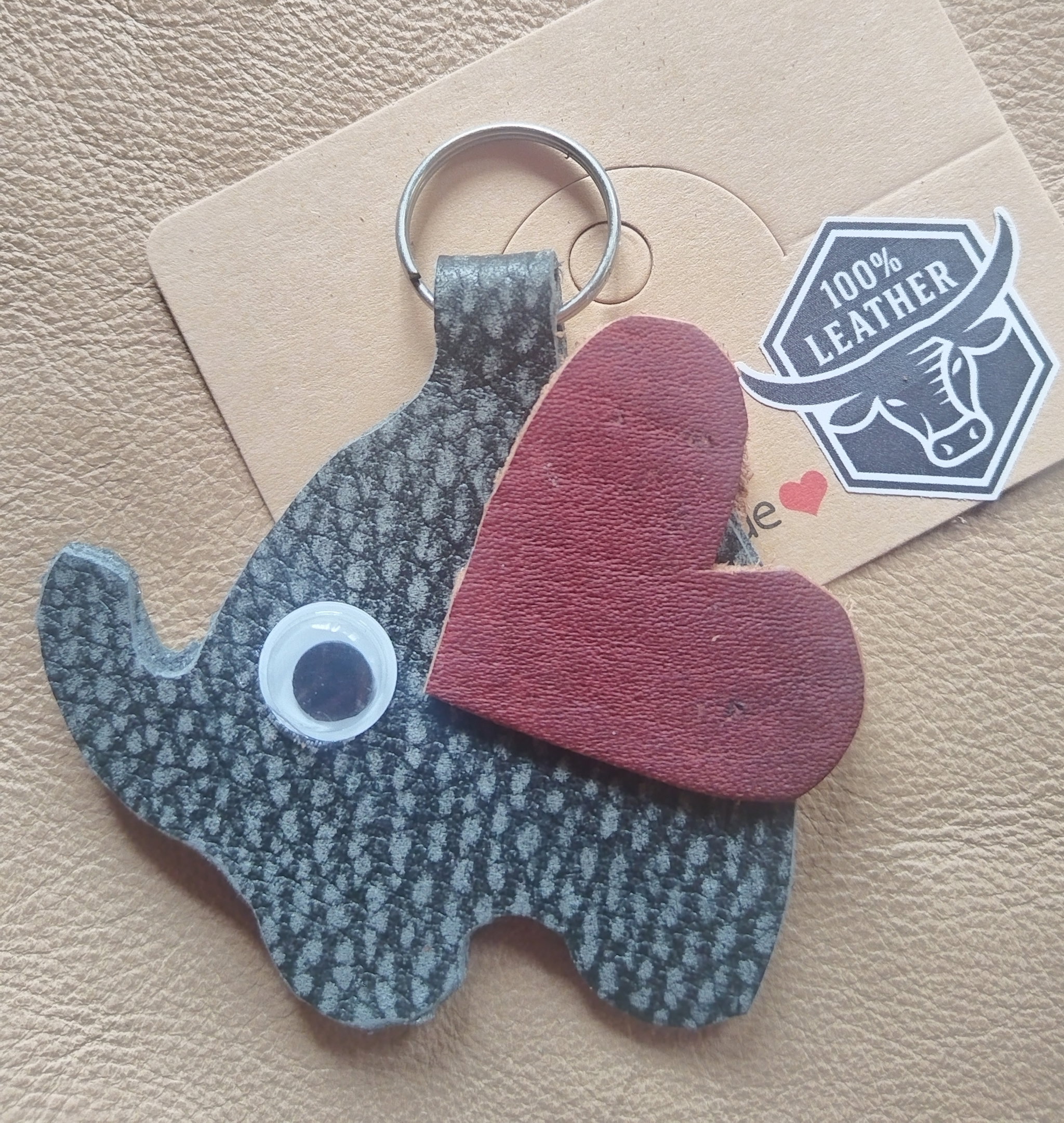 Elephant keychain_0