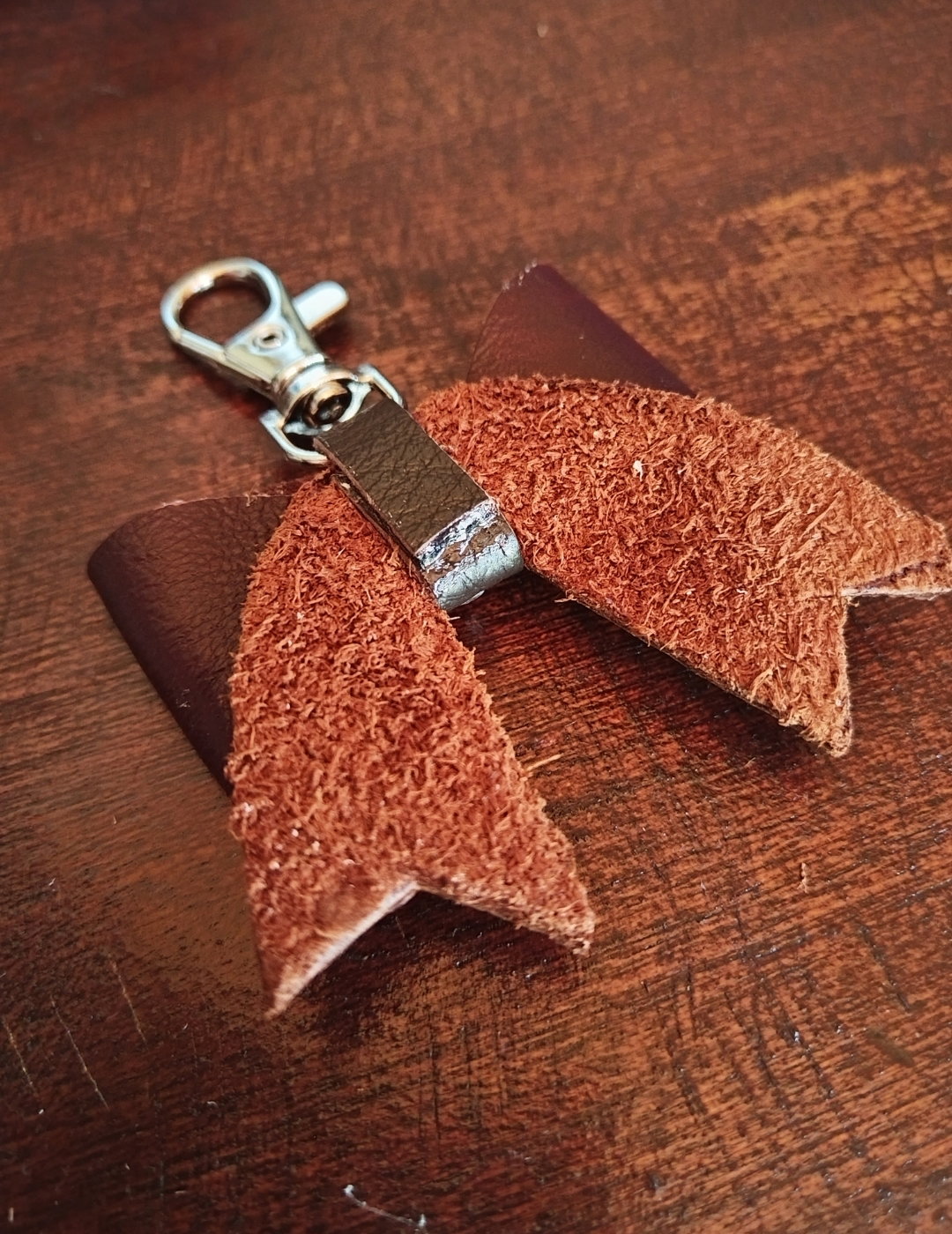 The Bow Keychain _1