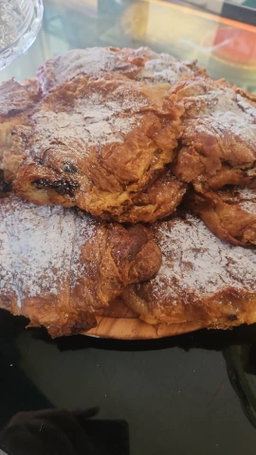 Almond Croissants 