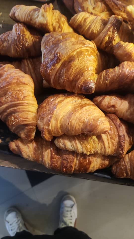 Plain Croissants _0