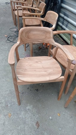 Wooden Dinning Chairs with cushions