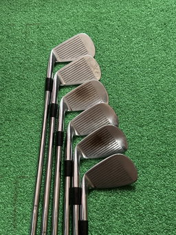 Mizuno MP63 Iron Set