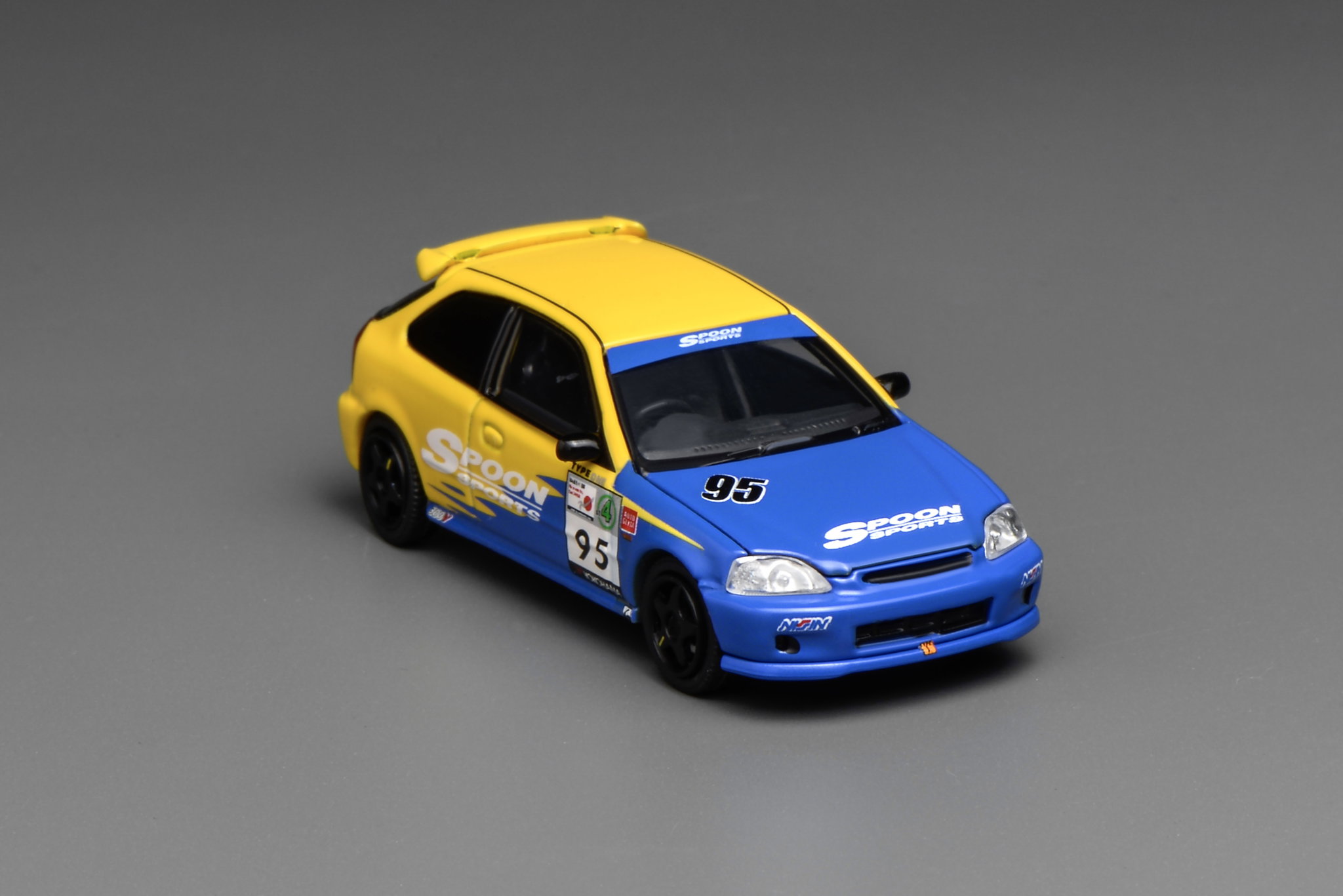 MOTOR HELIX MODEL 1/64 HONDA CIVIC TYPE-R (EK9) - CUSTOMIZED VERSION SPOON_7