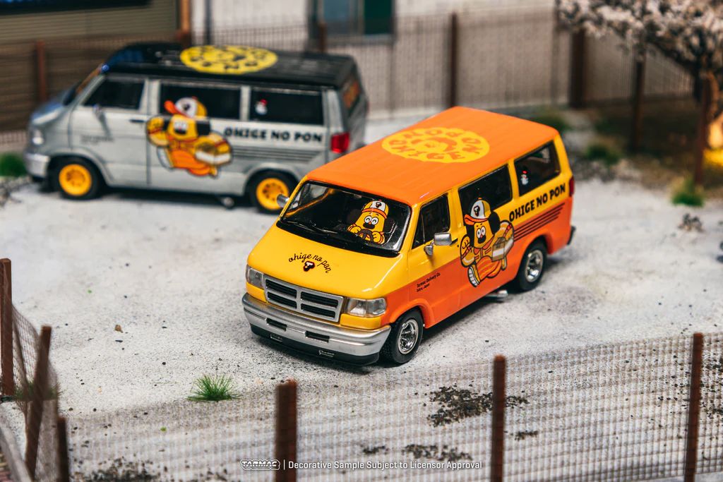 TARMAC WORKS MODEL 1/64 DODGE VAN - OHIGE NO PON_0