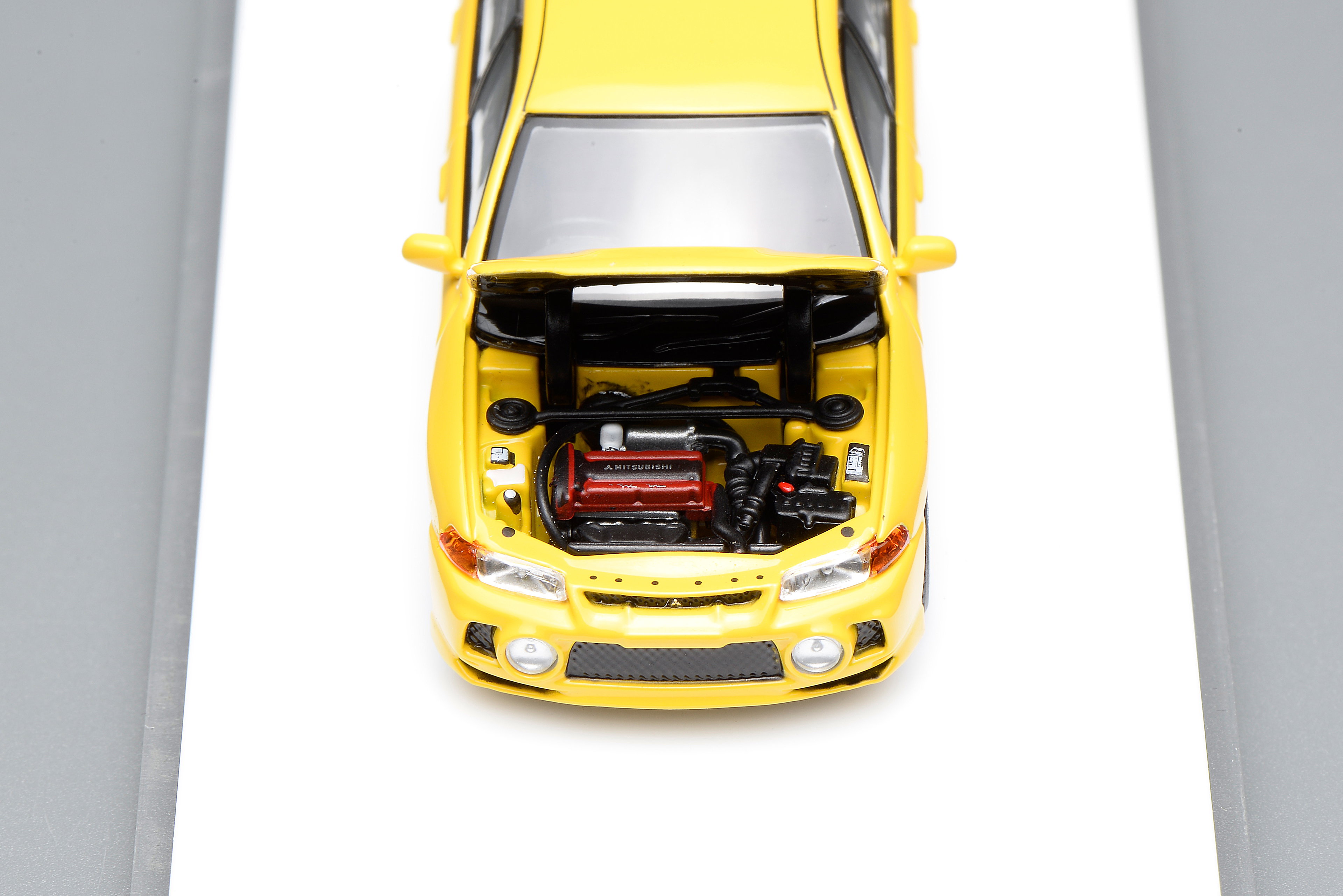 MOTOR HELIX MODEL 1/64 MITSUBISHI LANCER EVO 4_8