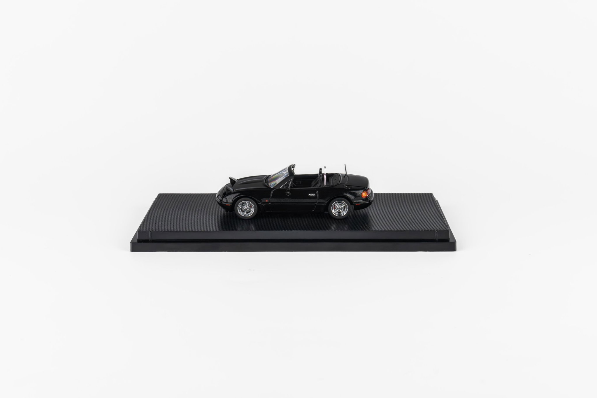 MICRO TURBO MODEL 1/64 MAZDA MX-5 EUNOS ROADSTER - BLACK_2