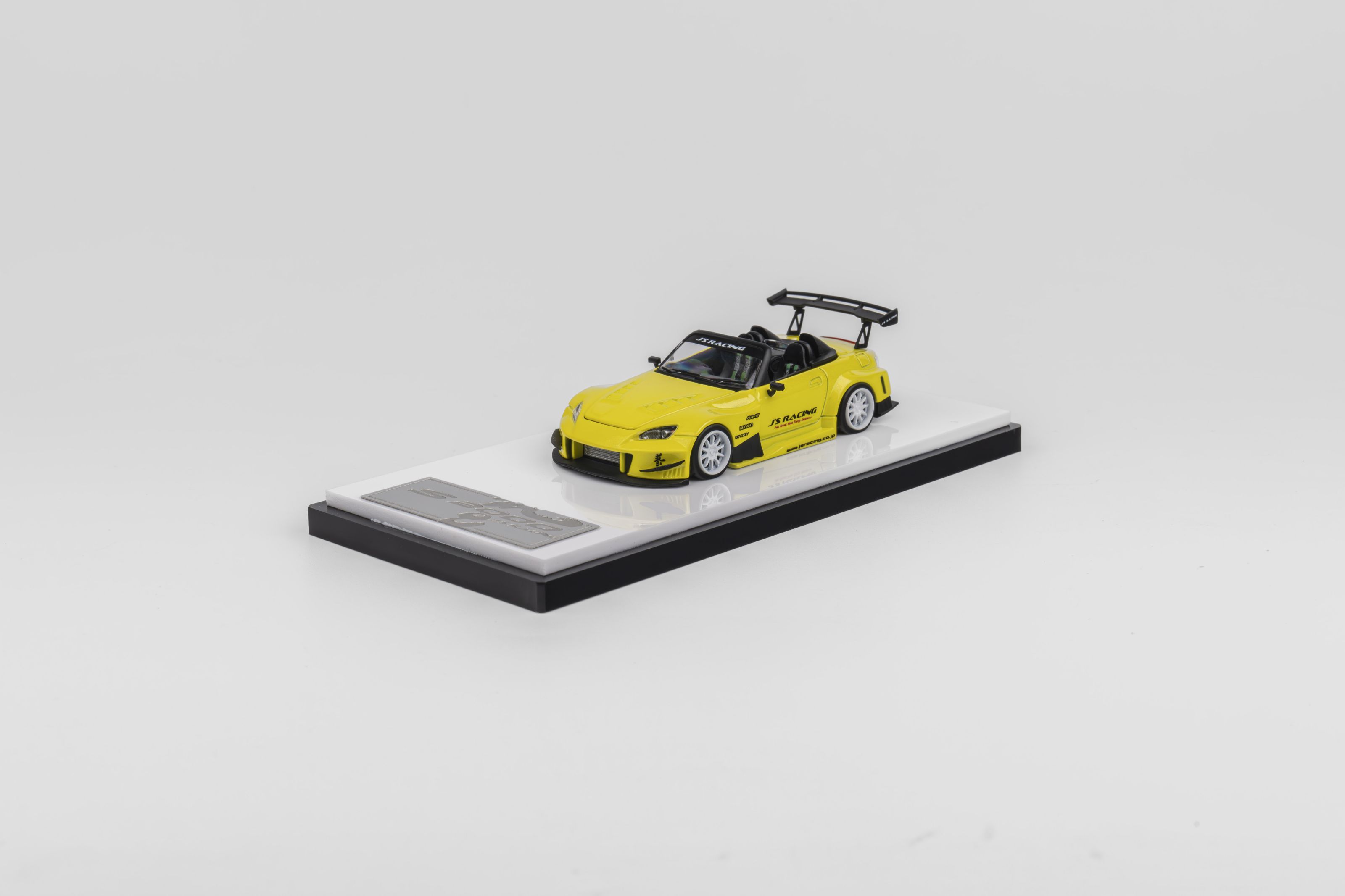 MICRO TURBO MODEL 1/64 HONDA S2000 JS RACING - METALLIC YELLOW_2