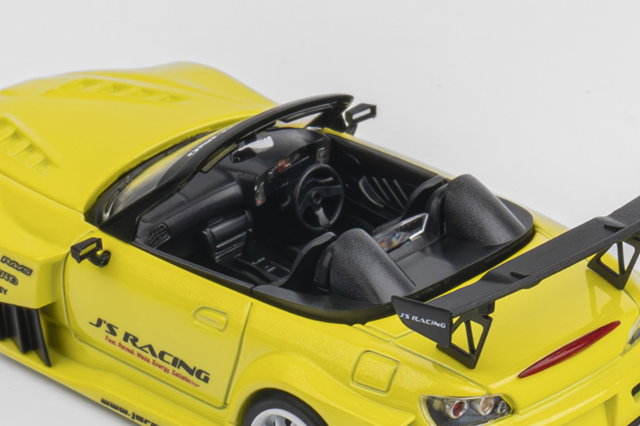 MICRO TURBO MODEL 1/64 HONDA S2000 JS RACING - METALLIC YELLOW_10
