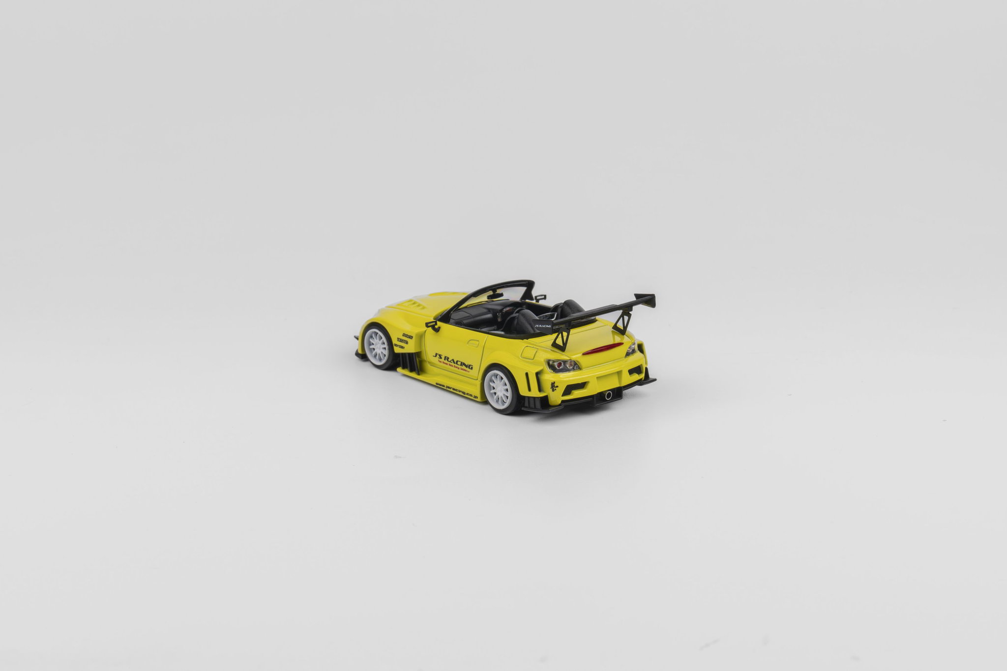 MICRO TURBO MODEL 1/64 HONDA S2000 JS RACING - METALLIC YELLOW_6