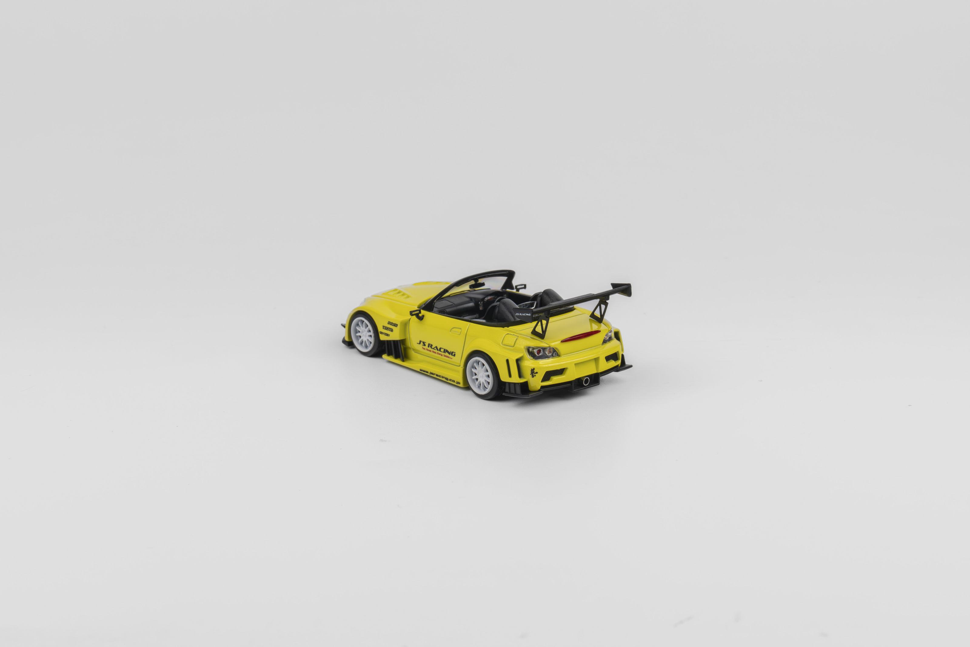 MICRO TURBO MODEL 1/64 HONDA S2000 JS RACING - METALLIC YELLOW_6