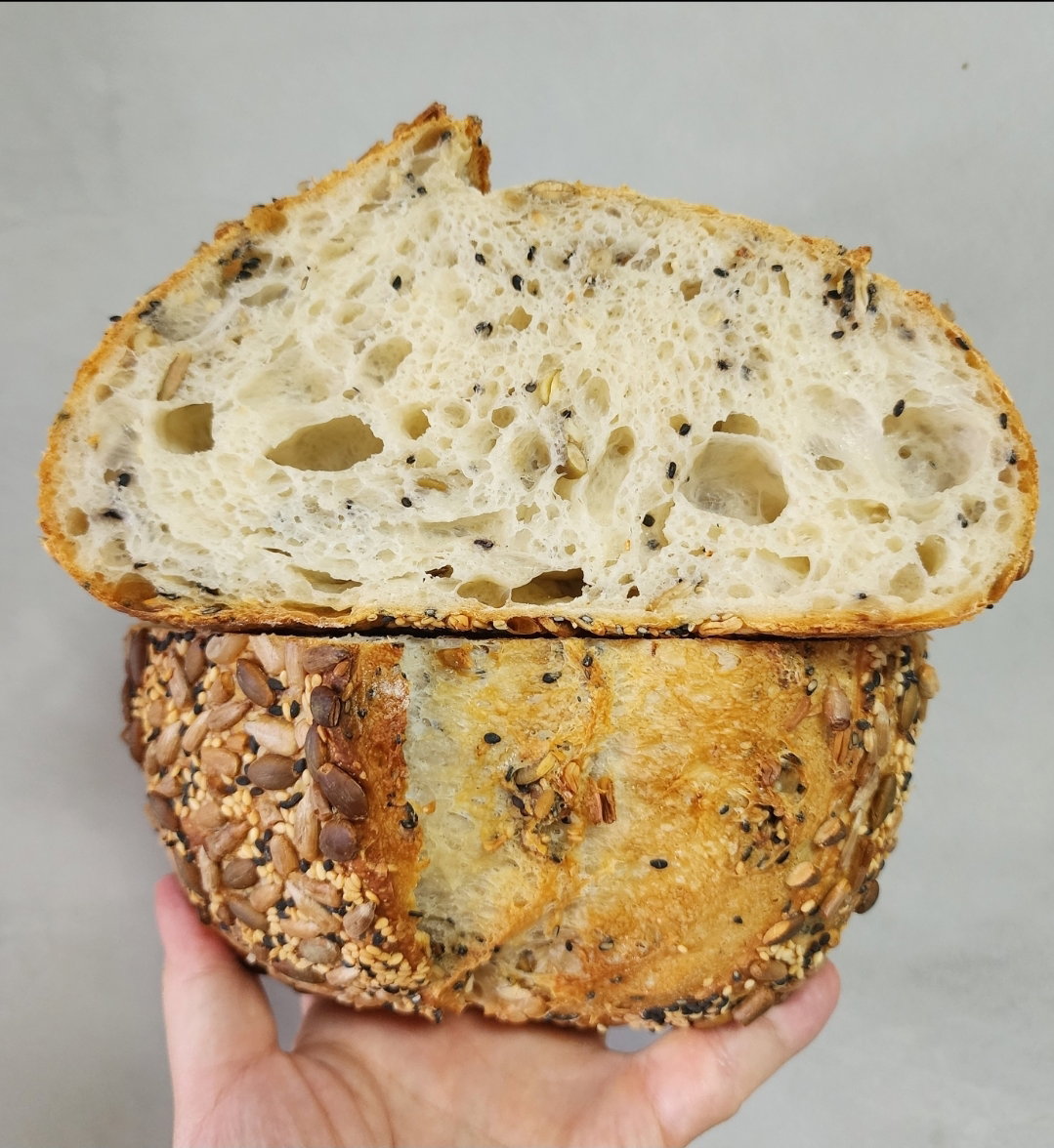 Seeded Sourdough_0