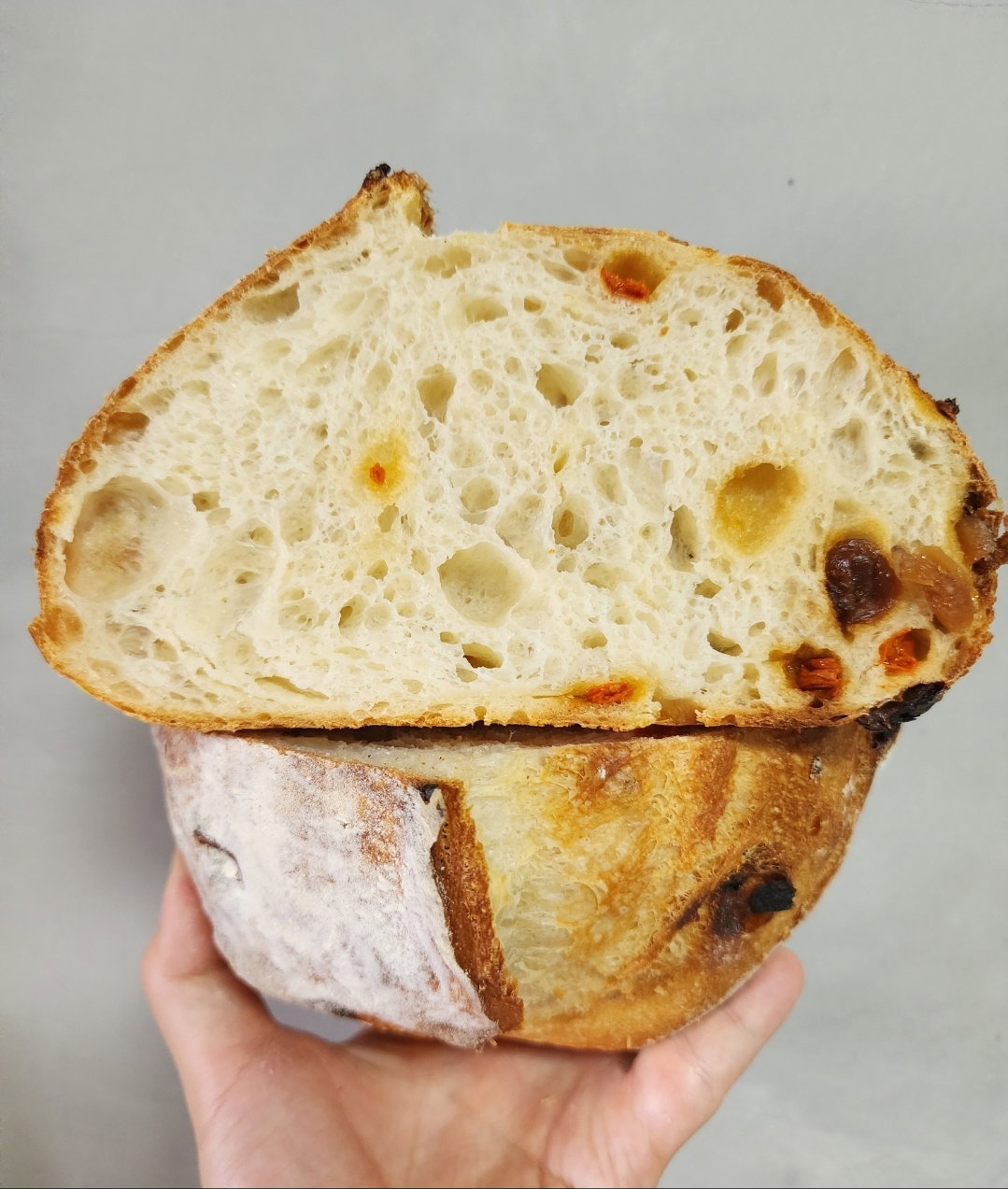 Dried Longan and Goji Berries Sourdough_0