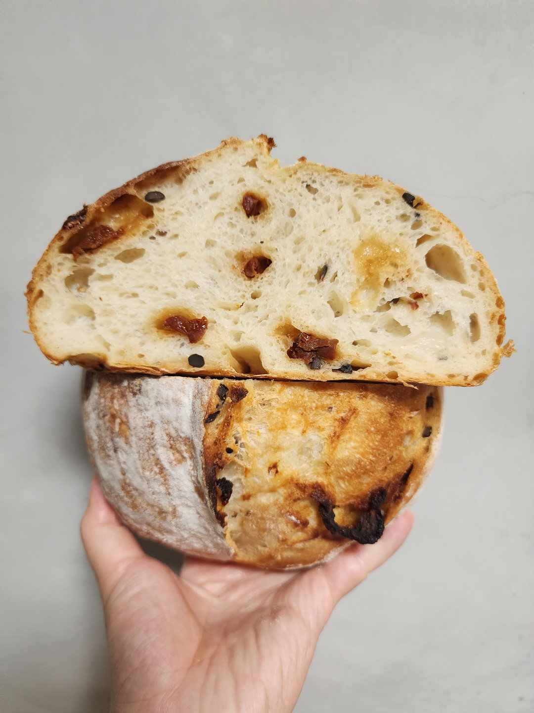 Sundried Tomatoes and Black Olives Sourdough