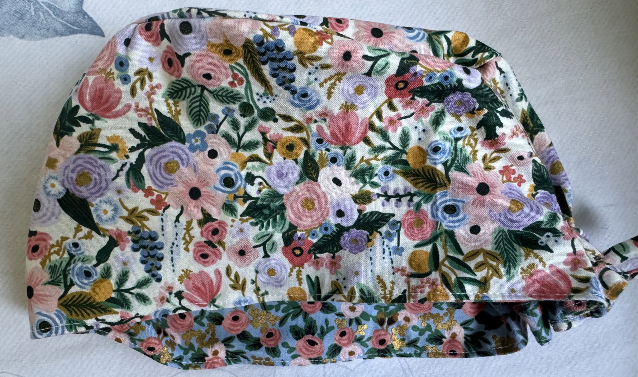 Rifle Paper Garden Party / Rosa Reversible Scrub Cap_0