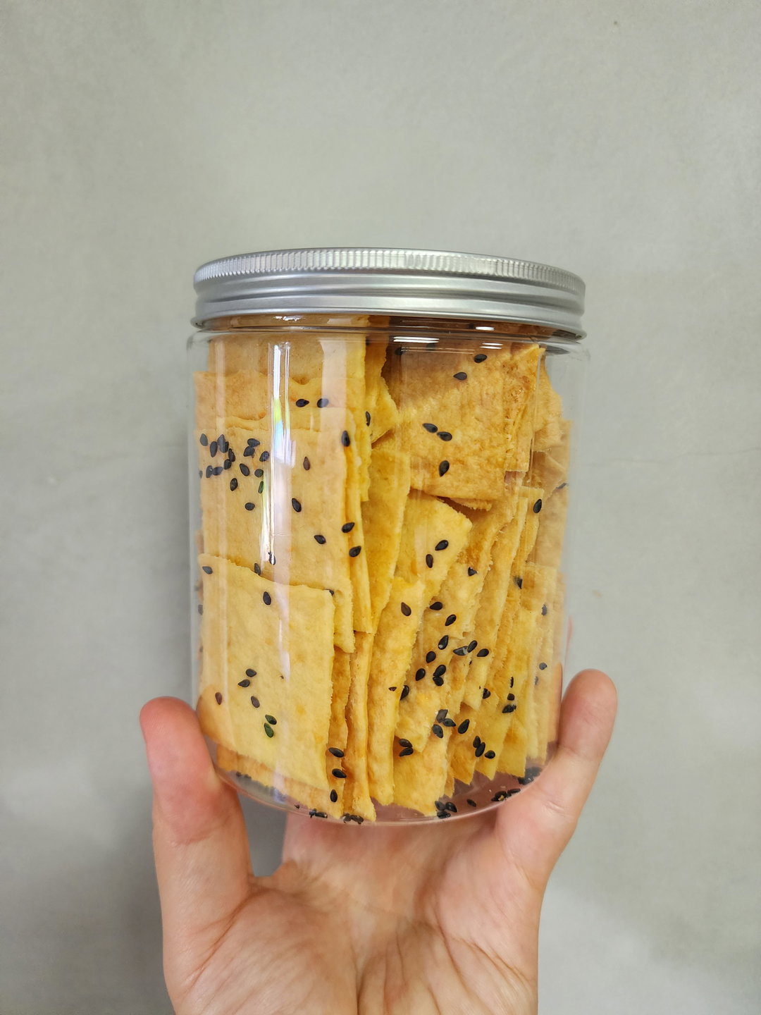 Sourdough Cheddar Cheese Crackers