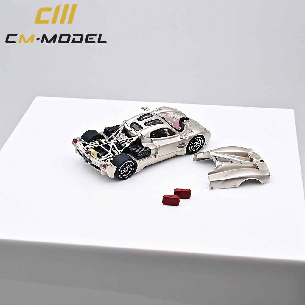 CM MODEL 1/64 PAGANI UTOPIA - CHAMPAGNE GOLDEN_3